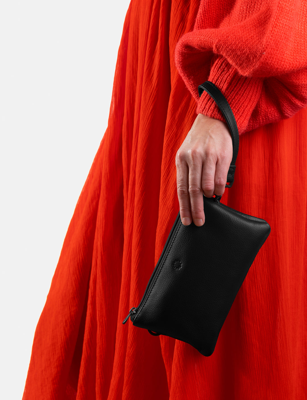 Logan Black Leather Multiway Cross Body Bag | Clutch Logan Black Leather Multiway Cross Body Bag | Clutch